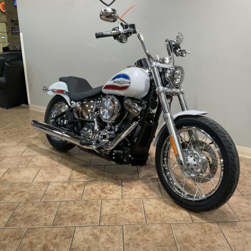 2026 Harley-Davidson® FXD Super Glide® White Onyx Pearl thumb 1