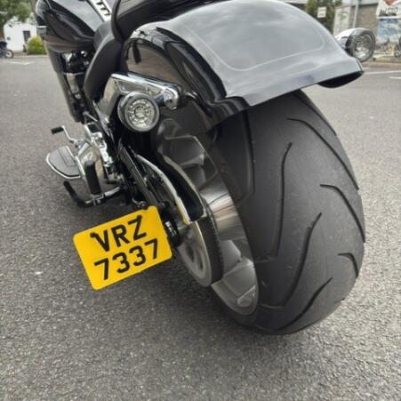 Fat Boy 1k miles , Cobra Pipes , Side Plate  thumb 1