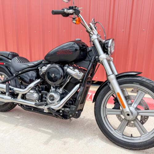2023 Harley-Davidson® Softail® Standard FXST thumb 2