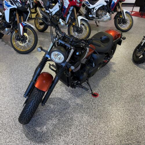 2025 Honda Shadow® Phantom ABS thumb 3