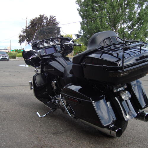 2021 Harley-Davidson® CVO™ Limited Royal Purple & Royal Black Fade thumb 1