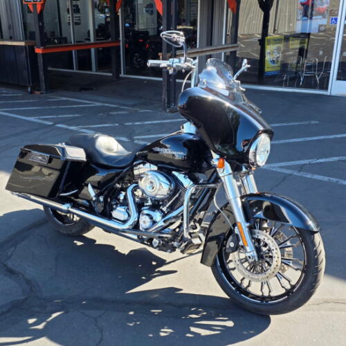 FLHX 2013 Street Glide® thumb 3