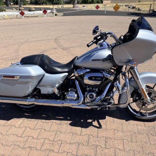 FLTRX 2023 Road Glide® thumb 2
