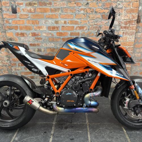 2021 1290 Super Duke RR  thumb 3