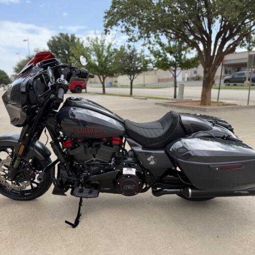 2026 Harley-Davidson® CVO Street Glide ST Inferno Gray thumb 0