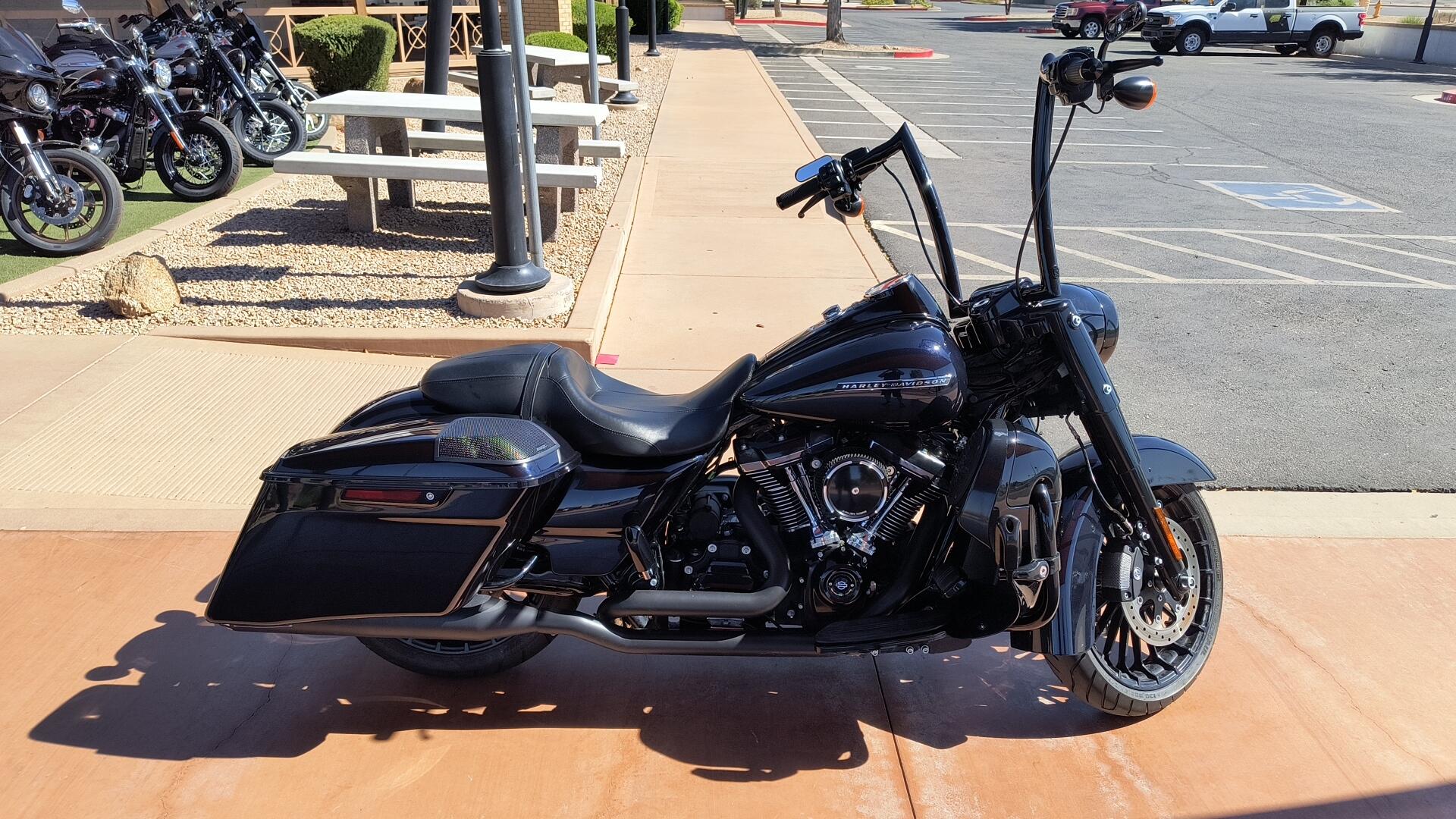 FLHRXS 2019 Road King® Special