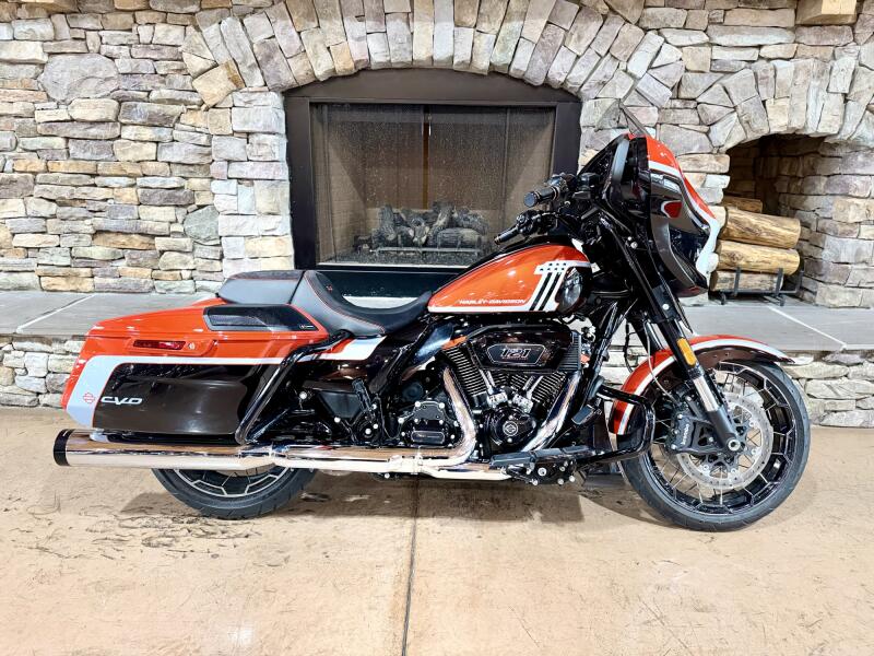 2024 FLHXSE - CVO Street Glide 