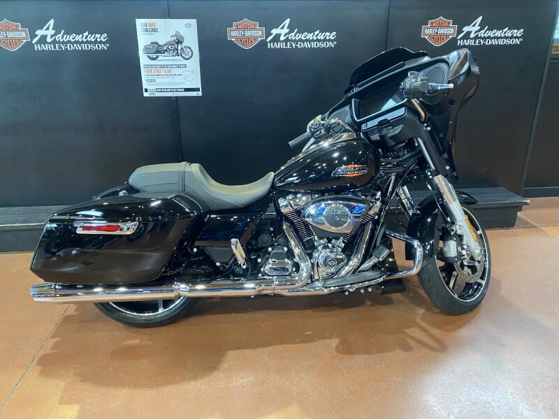 FLHX 2025 Street Glide™
