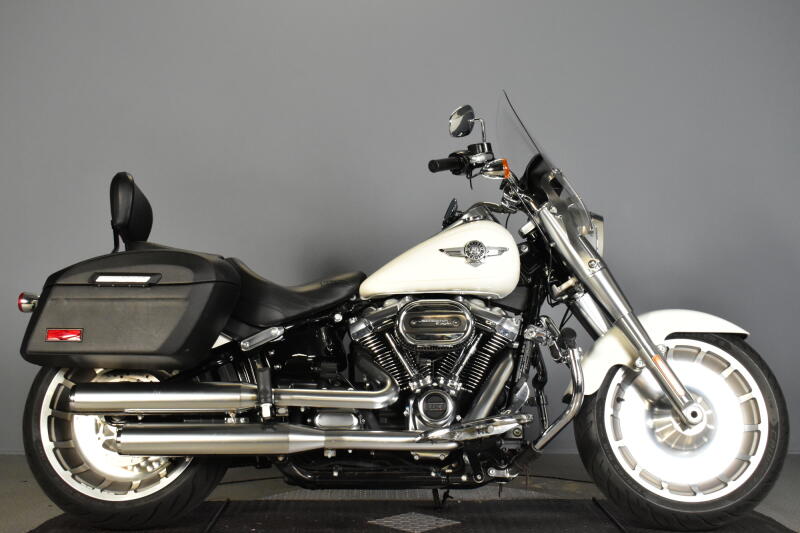 2018 Harley-Davidson® Fat Boy® 114 Bonneville Salt Pearl