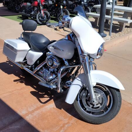 FLHX 2008 Street Glide® thumb 3