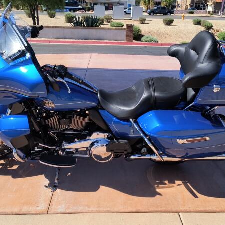 FLHXU 2025 Street Glide™ Ultra thumb 0