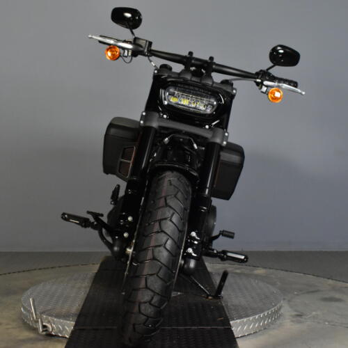 2018 Harley-Davidson® Fat Bob® 114 Vivid Black thumb 1