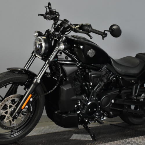 2026 Harley-Davidson® Nightster® RH975 thumb 0