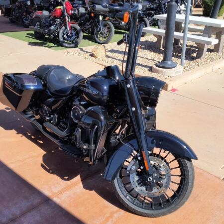 FLHRXS 2019 Road King® Special thumb 3