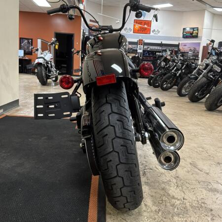 FXBBS 2024 Street Bob™ 114 thumb 1
