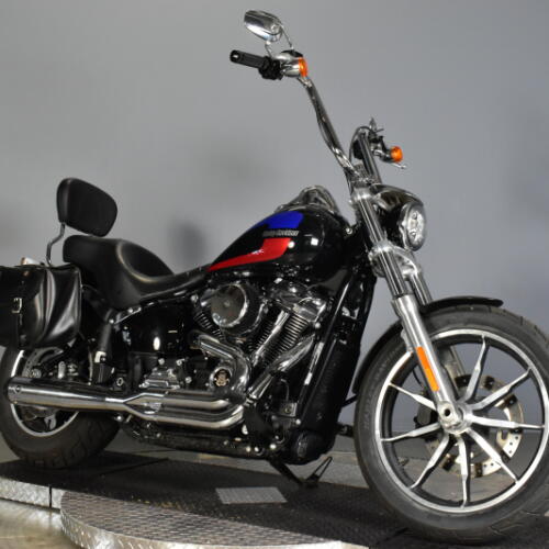 2019 Harley-Davidson® Low Rider® Vivid Black thumb 2