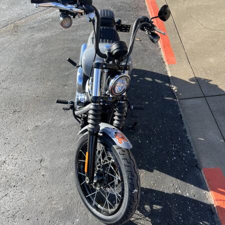2026 Harley-Davidson® Street Bob® FXBB thumb 1