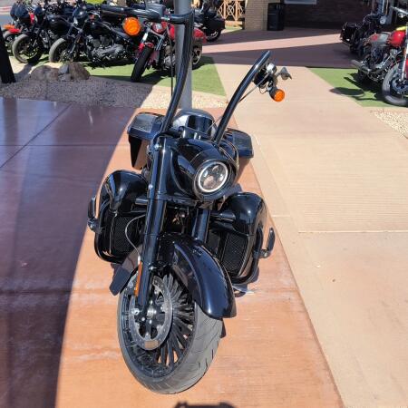 FLHRXS 2019 Road King® Special thumb 2