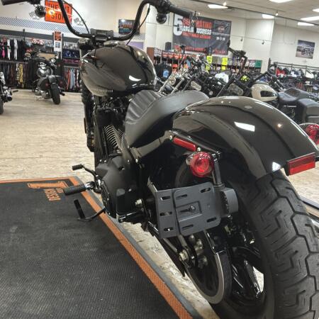 FXBBS 2024 Street Bob™ 114 thumb 0