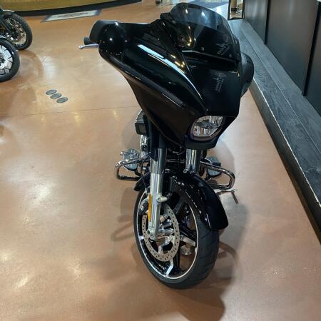 FLHX 2025 Street Glide™ thumb 1