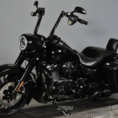 2017 Harley-Davidson® Road King® Special Vivid Black thumb 0