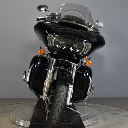 2019 Harley-Davidson® Road Glide® Ultra Midnight Blue/Barracuda Silver thumb 1
