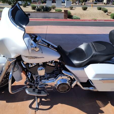 FLHX 2008 Street Glide® thumb 0