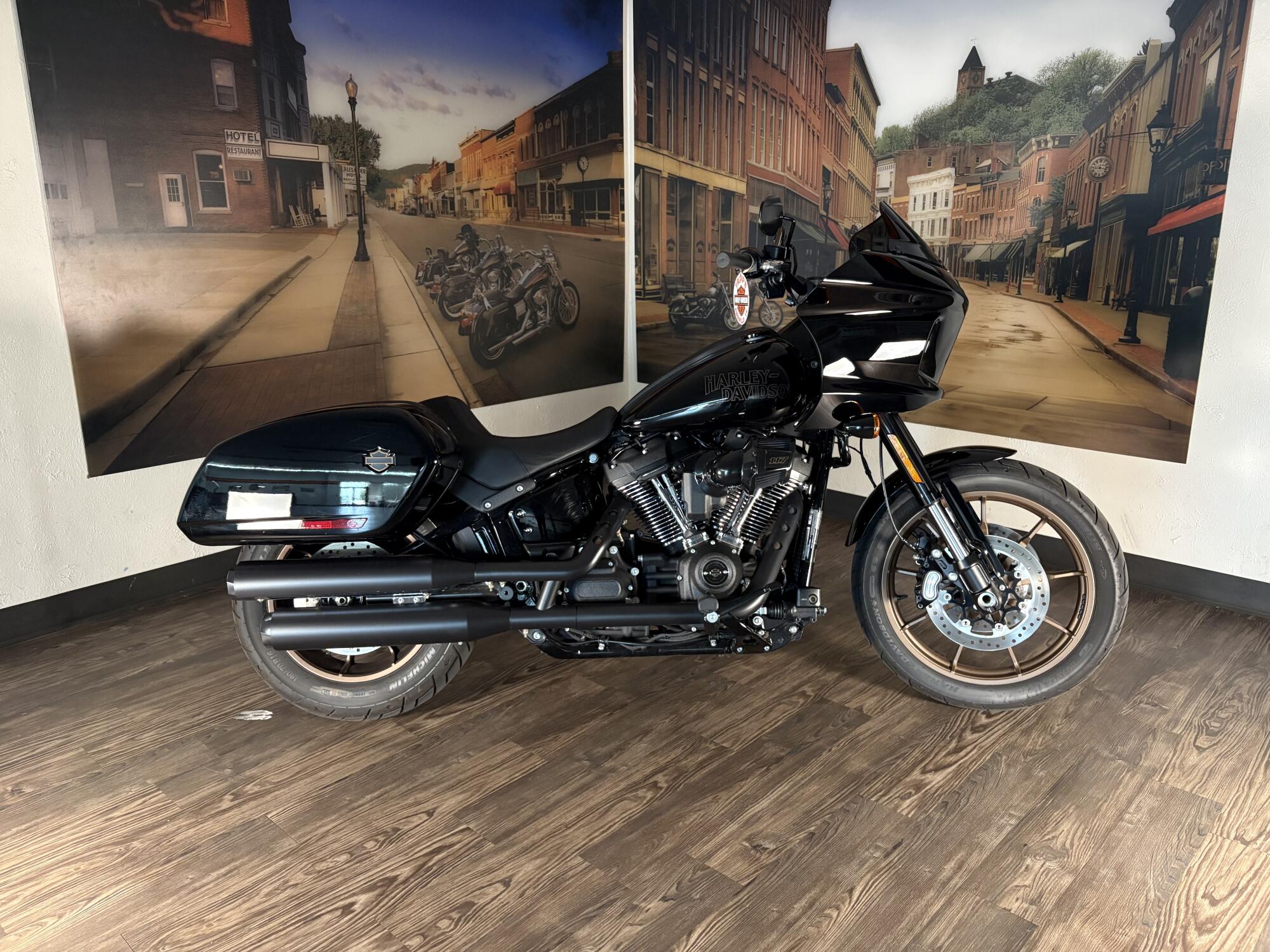 2023 Harley-Davidson® Low Rider® ST Vivid Black