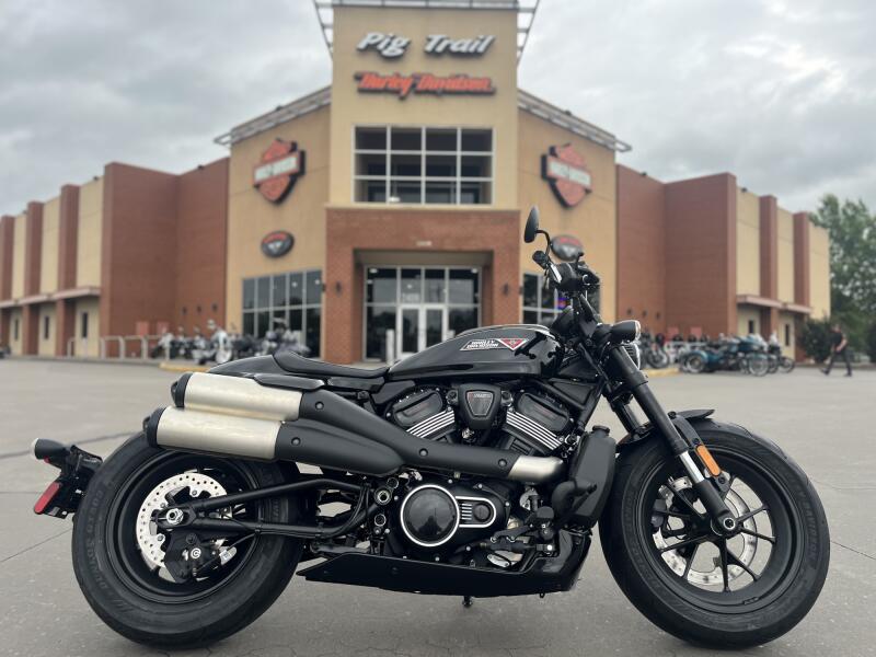 2026 Harley-Davidson® RH1250S Sportster® S Vivid Black