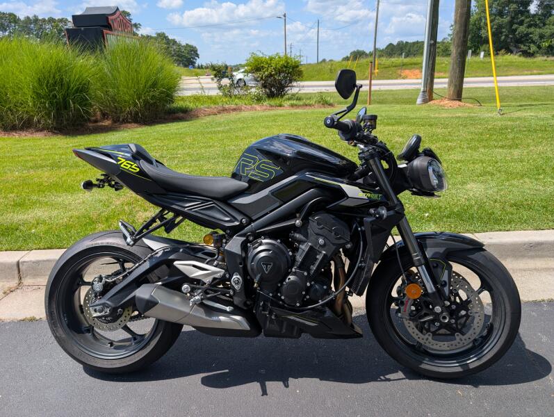 2026 Triumph Street Triple 765 RS