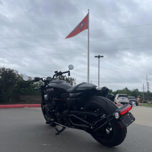 2026 Harley-Davidson® RH1250S Sportster® S Vivid Black thumb 0