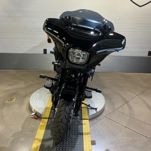 FLHX 2024 Street Glide® thumb 2