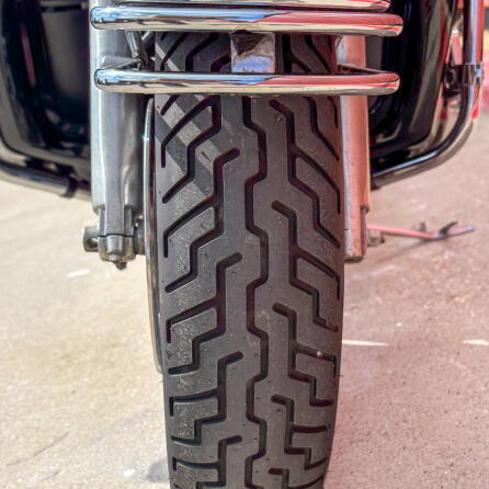 2006 Harley-Davidson® Electra Glide® Ultra Classic® FLHTCUI thumb 0