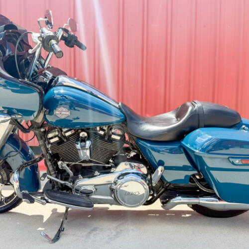 2021 Harley-Davidson® Road Glide® Special FLTRXS Billiard Blue thumb 3