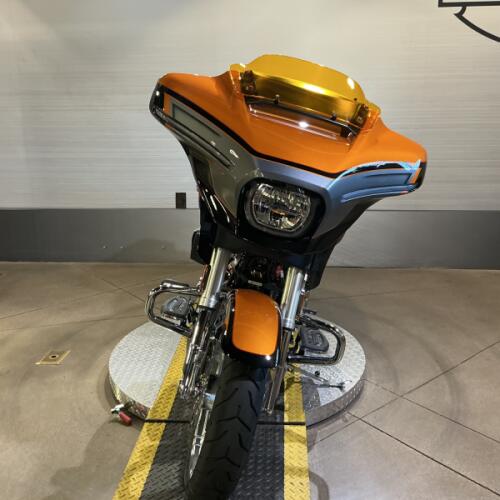 FLHXSE 2026 CVO Street Glide thumb 2