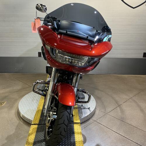 FLTRX 2024 Road Glide® thumb 2