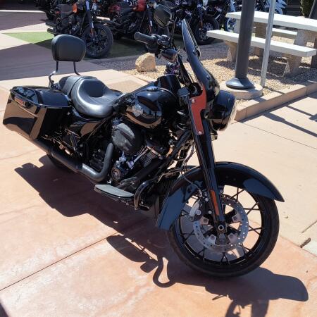 FLHRXS 2025 Road King™ Special thumb 3