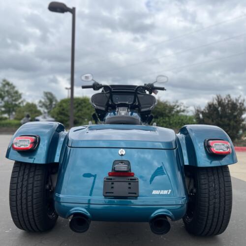2026 Harley-Davidson® FLTRT Road Glide 3 Teal Thunder thumb 1
