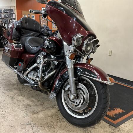 Salvage Title as is FLHTCU 2000 Electra Glide® Ultra Classic® thumb 2