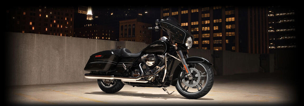 2015 Harley-Davidson® Street Glide® Special Vivid Black