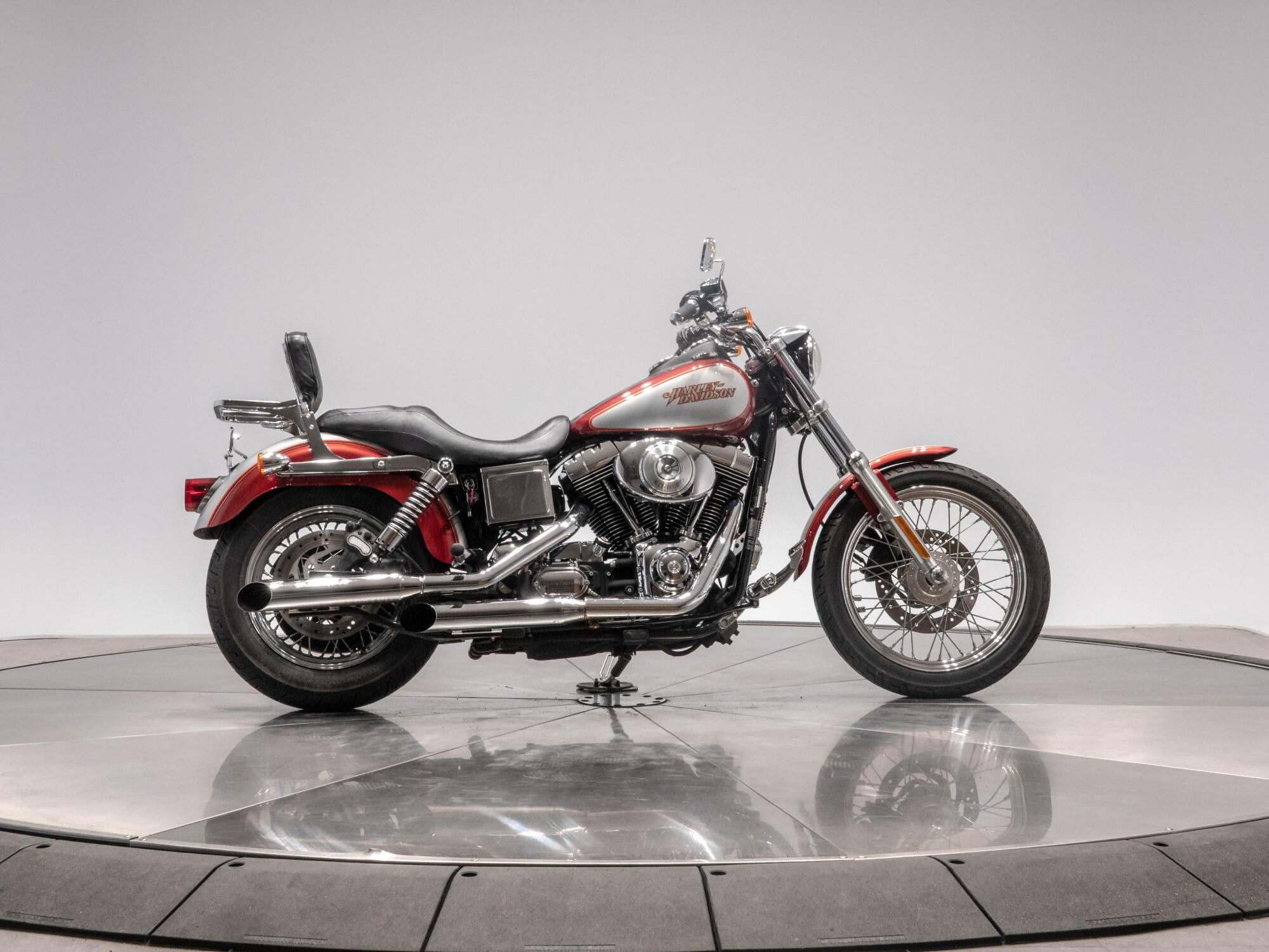2004 HARLEY-DAVIDSON FXDL LOW RIDER in Sierra Red and Brilliant Silver