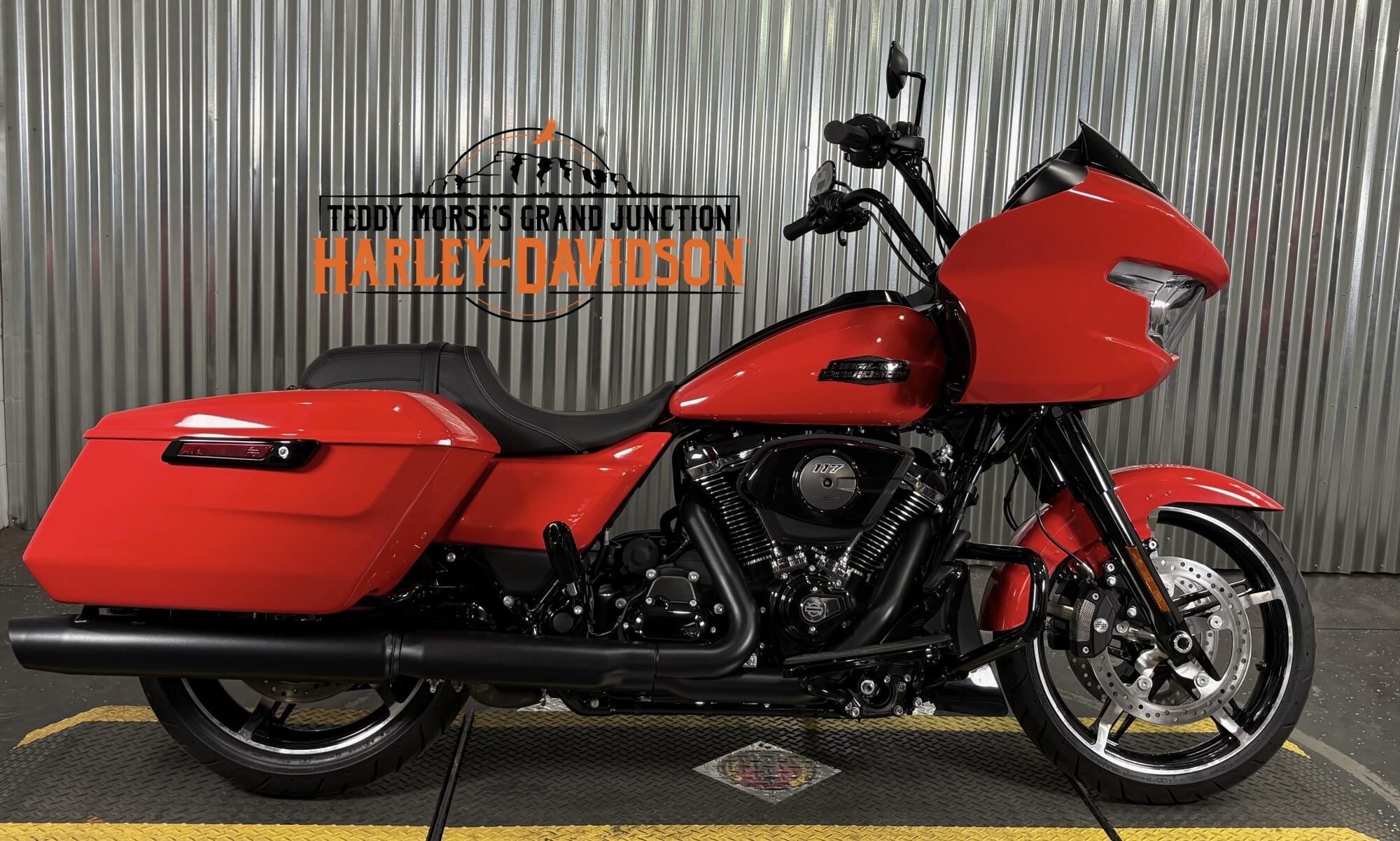 Road Glide® | Teddy Morse's Grand Junction Harley-Davidson