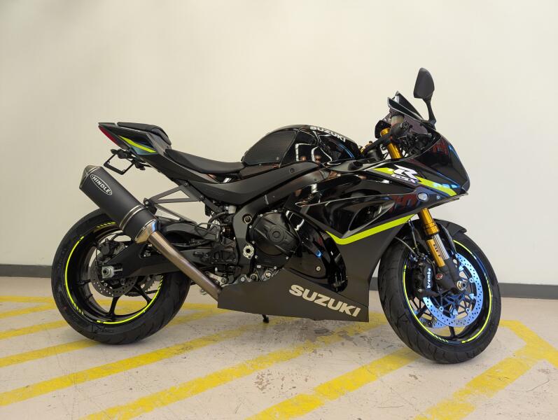2023 Suzuki GSX-R1000R - Black