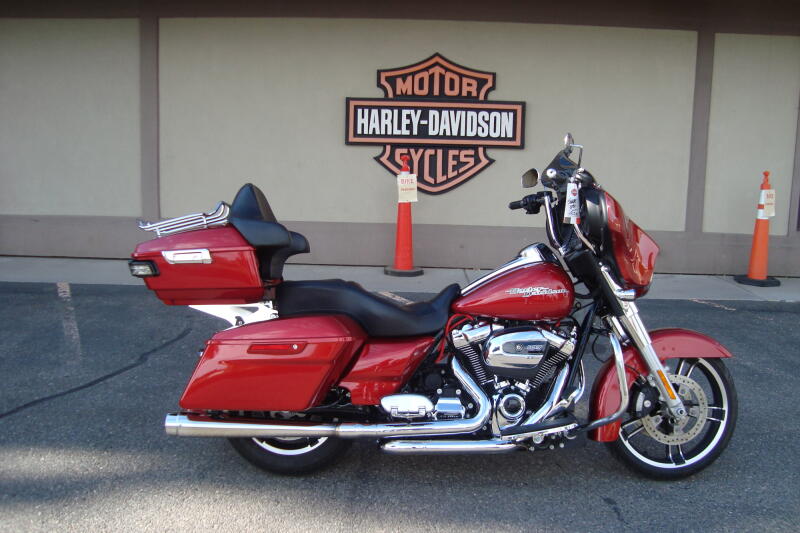 2019 Harley-Davidson® Street Glide® Wicked Red