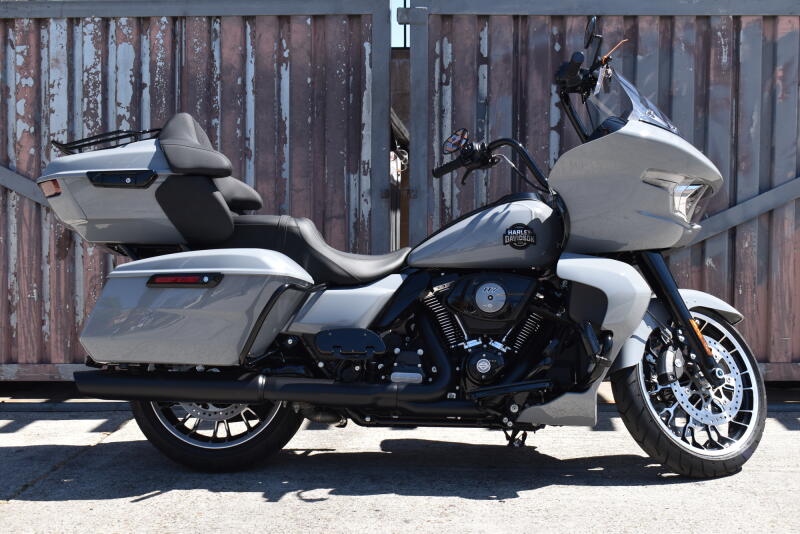 2026 Harley-Davidson® Road Glide Limited FLTRXL