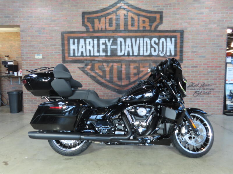 2026 Harley-Davidson® Street Glide Limited FLHXL