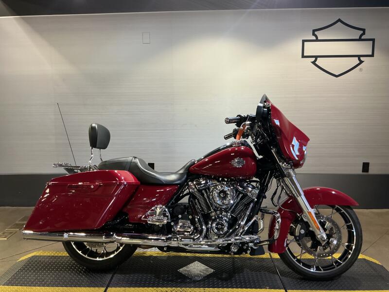 FLHXS 2021 Street Glide® Special