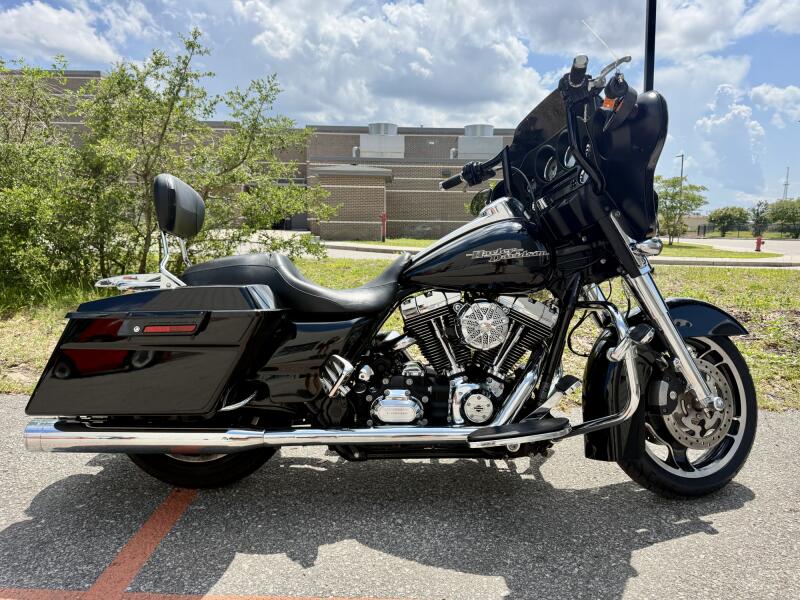2013 Harley-Davidson Street Glide FLHX 