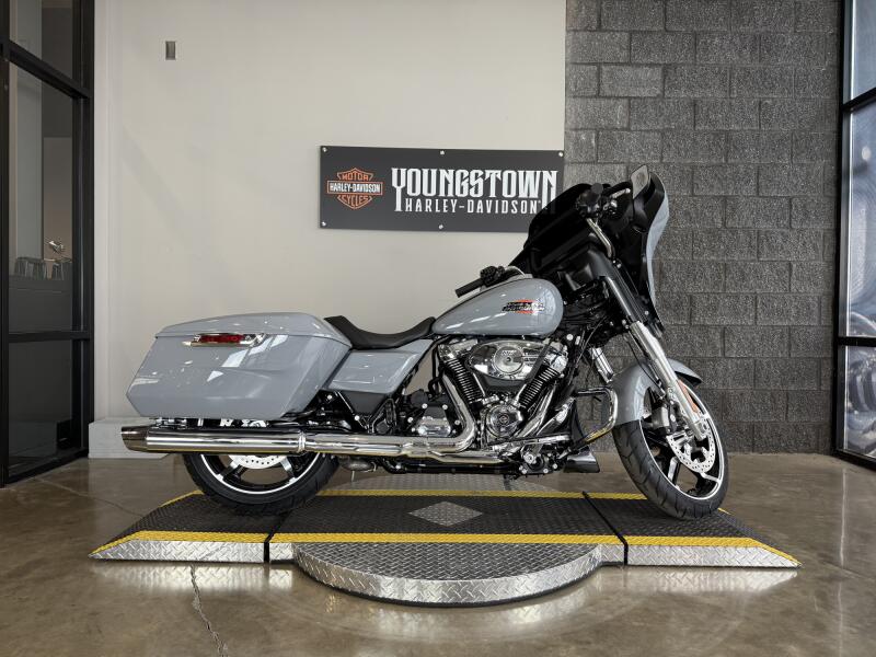 2026 Harley-Davidson® Street Glide® FLHX