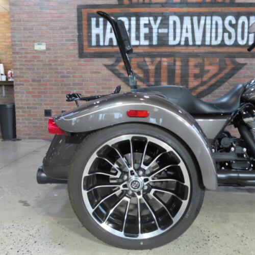2023 Harley-Davidson® Road Glide® 3 FLTRT thumb 1